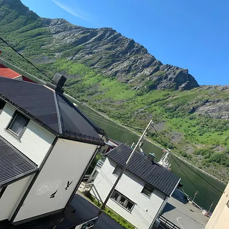 公寓 House Gryllefjord