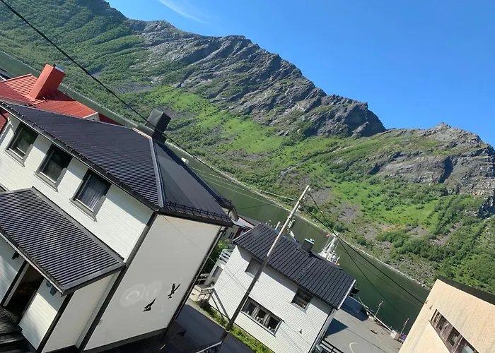 Lejlighed House Gryllefjord